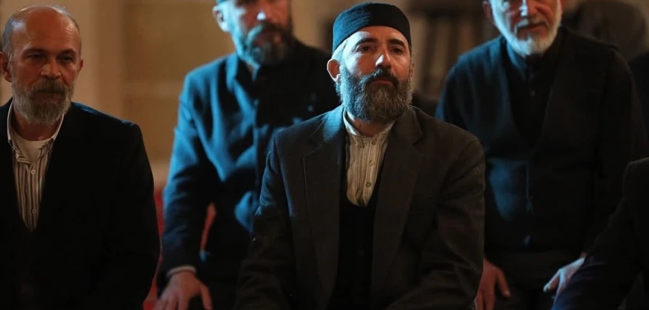 Красные бутоны - кадры из сериала