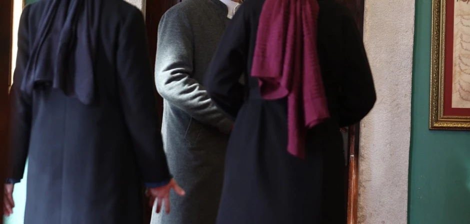 Красные бутоны - кадры из сериала