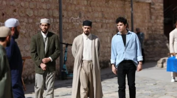 Красные бутоны 1 сезон 19 серия