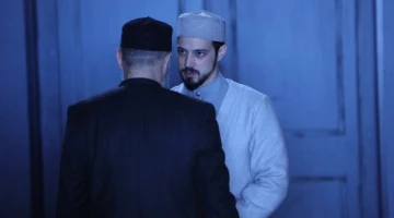 Красные бутоны - кадры из сериала