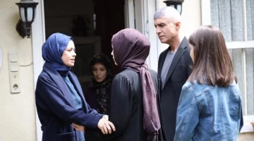 Красные бутоны 1 сезон 17 серия